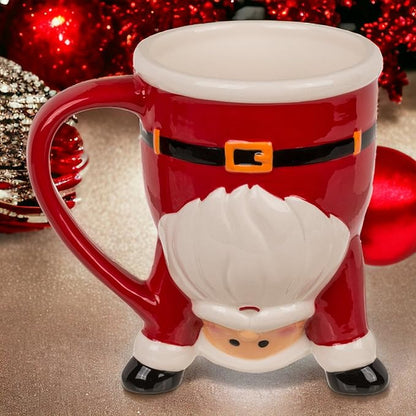 MIK funshopping Weihnachtstasse | Hochwertige Keramik-Tasse mit weihnachtlichem Design | Ideal für Heiß- & Kaltgetränke | Santa Upside-Down 300ml