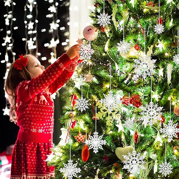 40 Stück funkelnde Weihnachts-Schneeflocken-Ornamente, verschiedene Größen, hängende Weihnachts-Schneeflocke, Winter-hängende Schneeflocken-Dekorationen für Deckenfenster, Innen- und Außenbereich